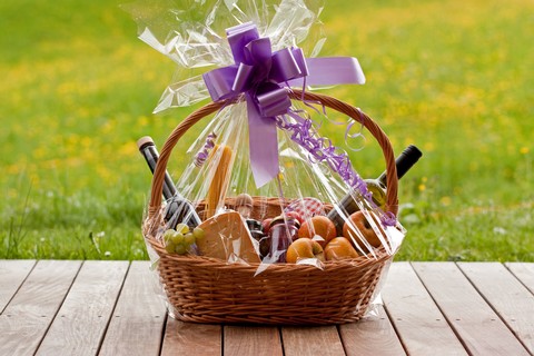 Large Wine Gift Basket – Jenny's Gift Baskets